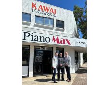 カワイ オーストラリア</br>ピアノ販売を営む会社を事業継承、カワイ直営店としてオープン