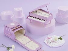 土屋鞄製造所とのコラボレーション第三弾<br/>KAWAI meets grirose ミニグランドピアノ 限定販売